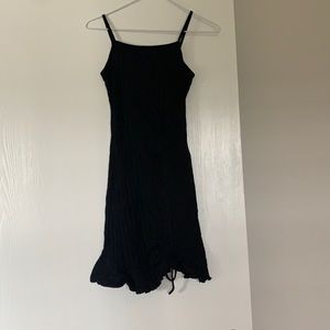 Black midi dress with touching and bottom tie